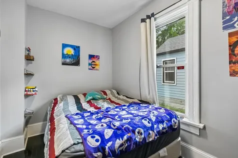 663 Van Buren Avenue Saint Paul MN 55104