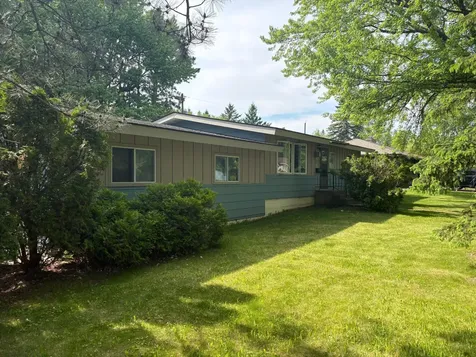 919 8th Street Cloquet MN 55720