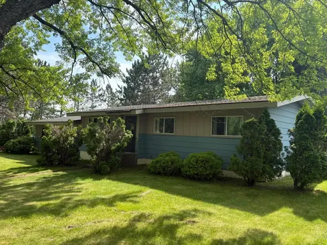 919 8th Street Cloquet MN 55720