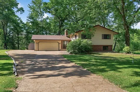 26583 Everton Circle Wyoming MN 55092