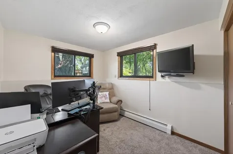 26583 Everton Circle Wyoming MN 55092