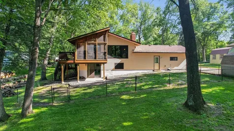 26583 Everton Circle Wyoming MN 55092