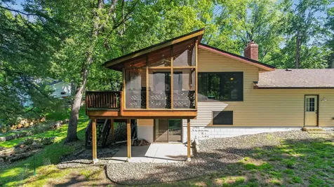 26583 Everton Circle Wyoming MN 55092