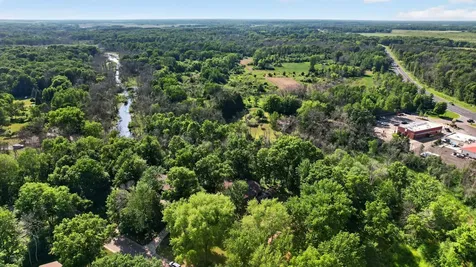 26583 Everton Circle Wyoming MN 55092