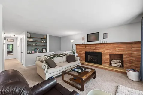 26583 Everton Circle Wyoming MN 55092