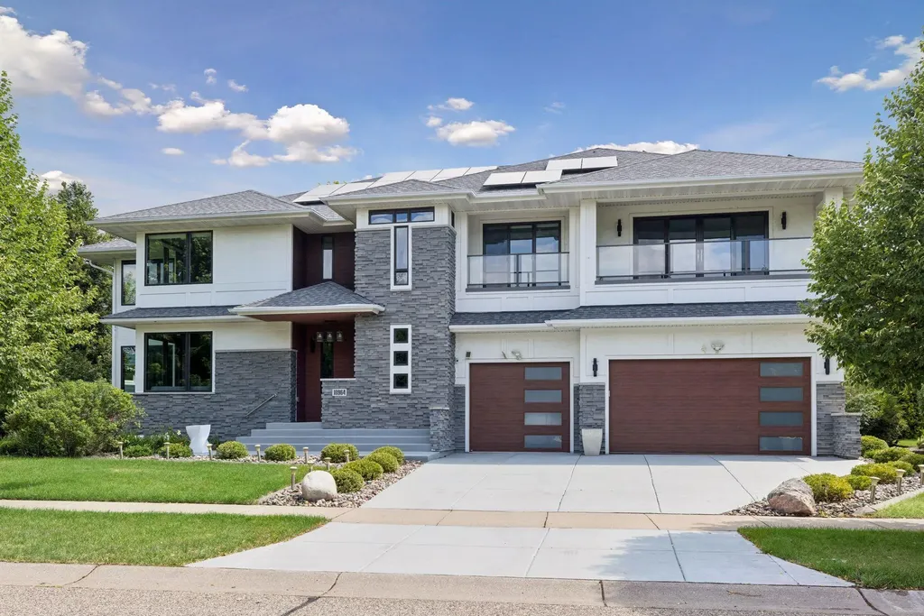 10964 Bentwater Lane Woodbury MN 55129