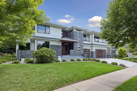 10964 Bentwater Lane Woodbury MN 55129
