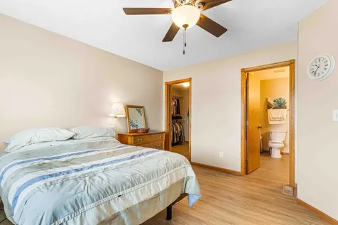 816 Woodbridge Circle Dilworth MN 56529
