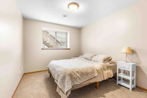 816 Woodbridge Circle Dilworth MN 56529