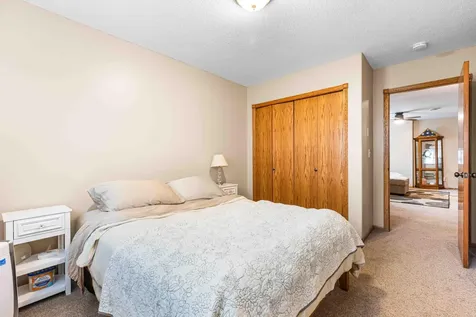 816 Woodbridge Circle Dilworth MN 56529