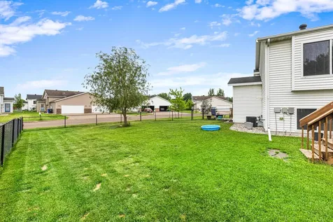 816 Woodbridge Circle Dilworth MN 56529