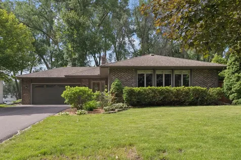 10505 33rd Avenue N Plymouth MN 55441