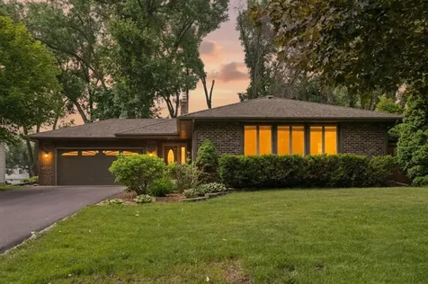 10505 33rd Avenue N Plymouth MN 55441