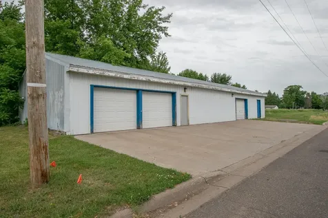 Tbd Elmhurst Avenue Braham MN 55006