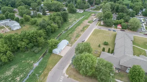 Tbd Elmhurst Avenue Braham MN 55006