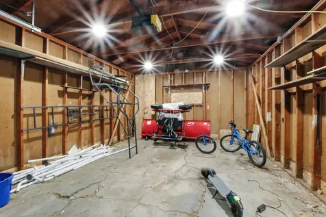 525 W Lincoln Street Augusta WI 54722