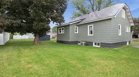 525 W Lincoln Street Augusta WI 54722