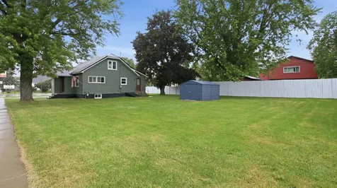 525 W Lincoln Street Augusta WI 54722
