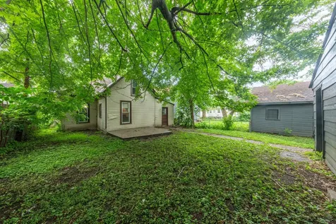 1855 Maryland Avenue E Saint Paul MN 55119