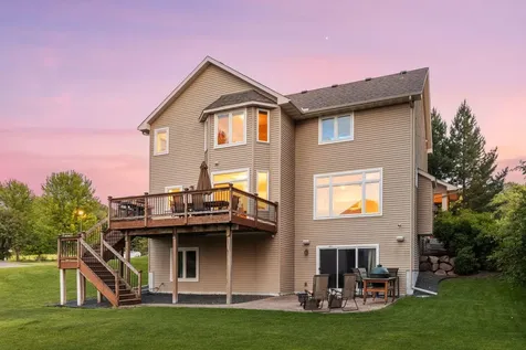 8595 Moraine Drive Shakopee MN 55379