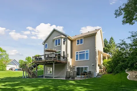 8595 Moraine Drive Shakopee MN 55379