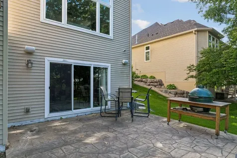 8595 Moraine Drive Shakopee MN 55379