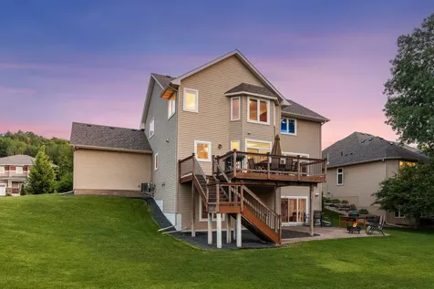 8595 Moraine Drive Shakopee MN 55379