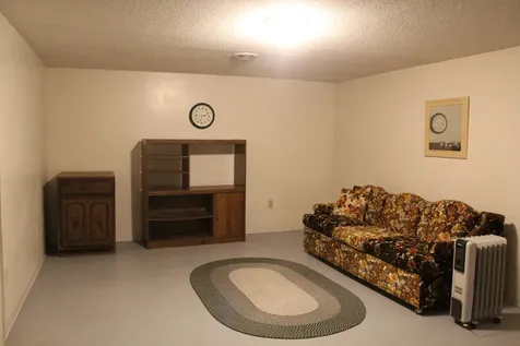 611 Grand Avenue NW Silver Lake MN 55381