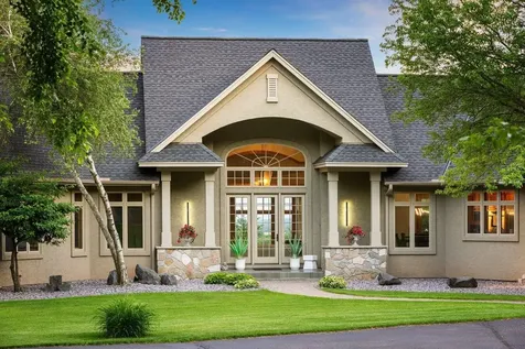15270 Painters Lane Circle N Stillwater MN 55082