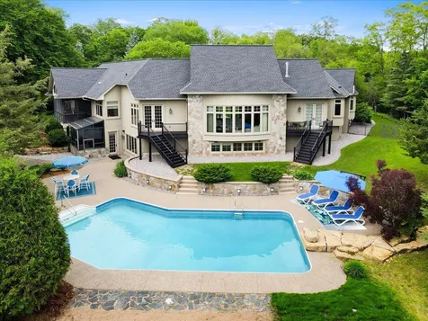 15270 Painters Lane Circle N Stillwater MN 55082