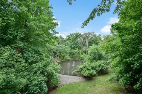 1266 Deerwood Drive Eagan MN 55123