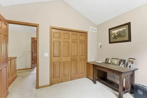 1266 Deerwood Drive Eagan MN 55123