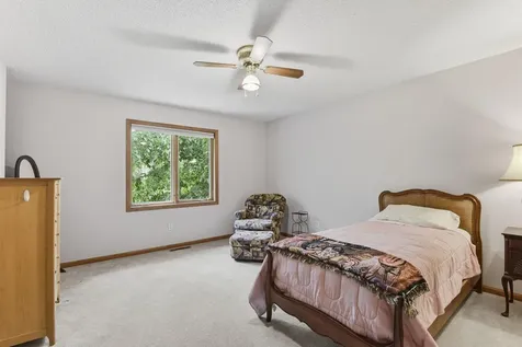 1266 Deerwood Drive Eagan MN 55123