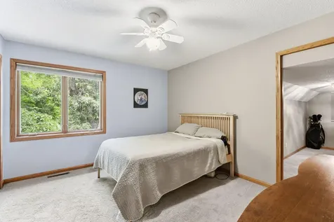 1266 Deerwood Drive Eagan MN 55123