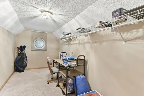 1266 Deerwood Drive Eagan MN 55123