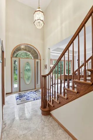1266 Deerwood Drive Eagan MN 55123