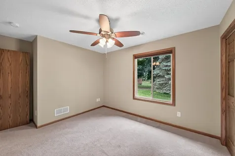 9609 Lonsdale Circle Minnetonka MN 55305