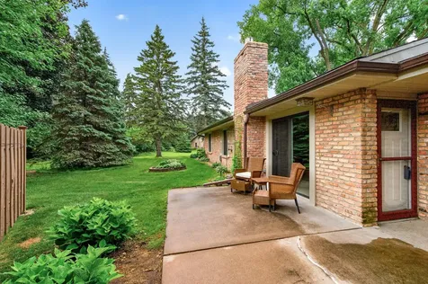 9609 Lonsdale Circle Minnetonka MN 55305