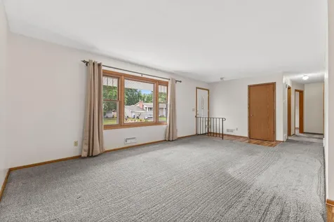 7360 Tempo Terrace NE Fridley MN 55432