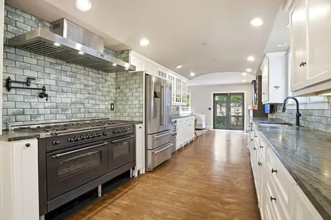 4530 Bruce Avenue Edina MN 55424