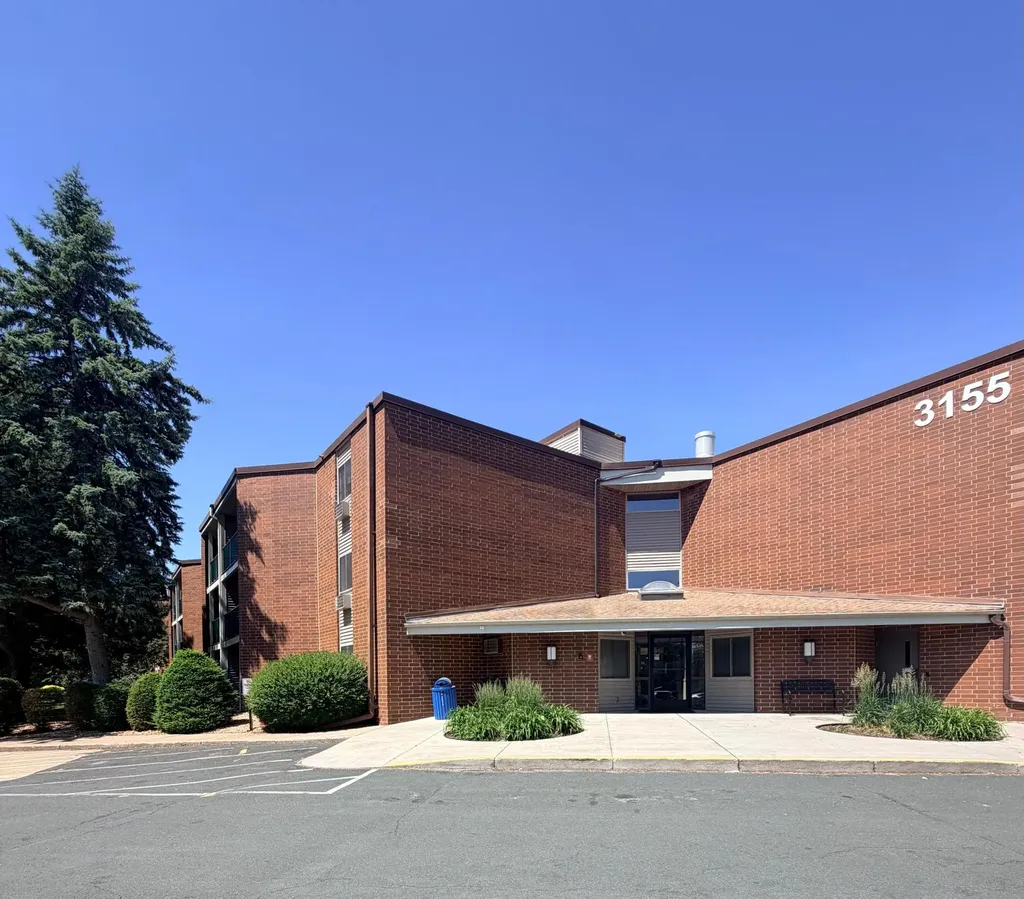 3155 Coachman Road Eagan MN 55121