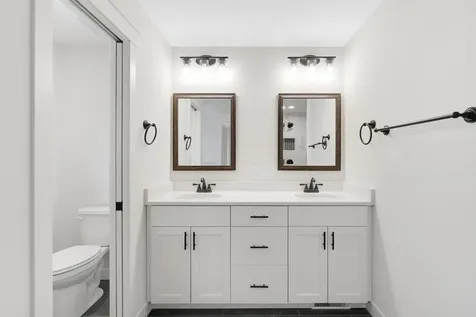 13702 Arrowhead Way Rosemount MN 55068
