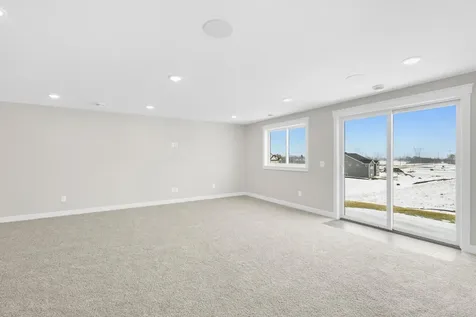 13702 Arrowhead Way Rosemount MN 55068