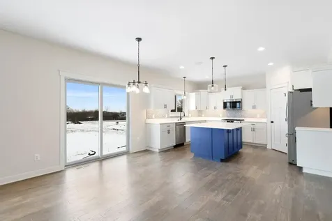 13702 Arrowhead Way Rosemount MN 55068