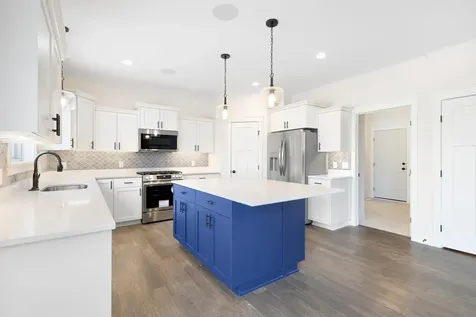 13702 Arrowhead Way Rosemount MN 55068