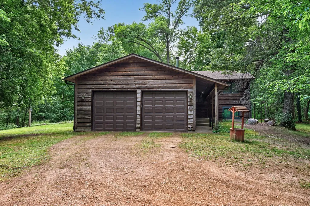13812 196th Avenue NW Elk River MN 55330
