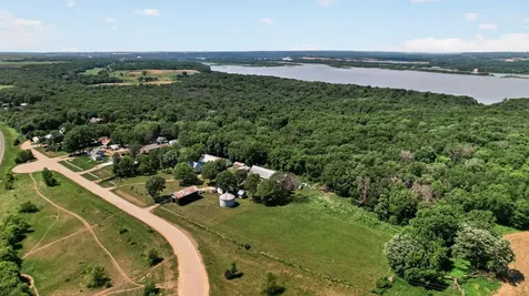 7635 Mississippi Trail Hastings MN 55033