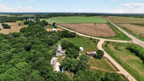 7635 Mississippi Trail Hastings MN 55033