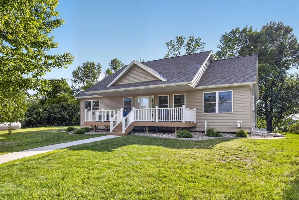 19343 Quartz Road Clitherall MN 56524