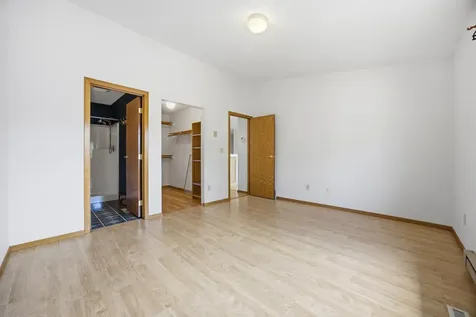 1818 34th Street S Fargo ND 58103